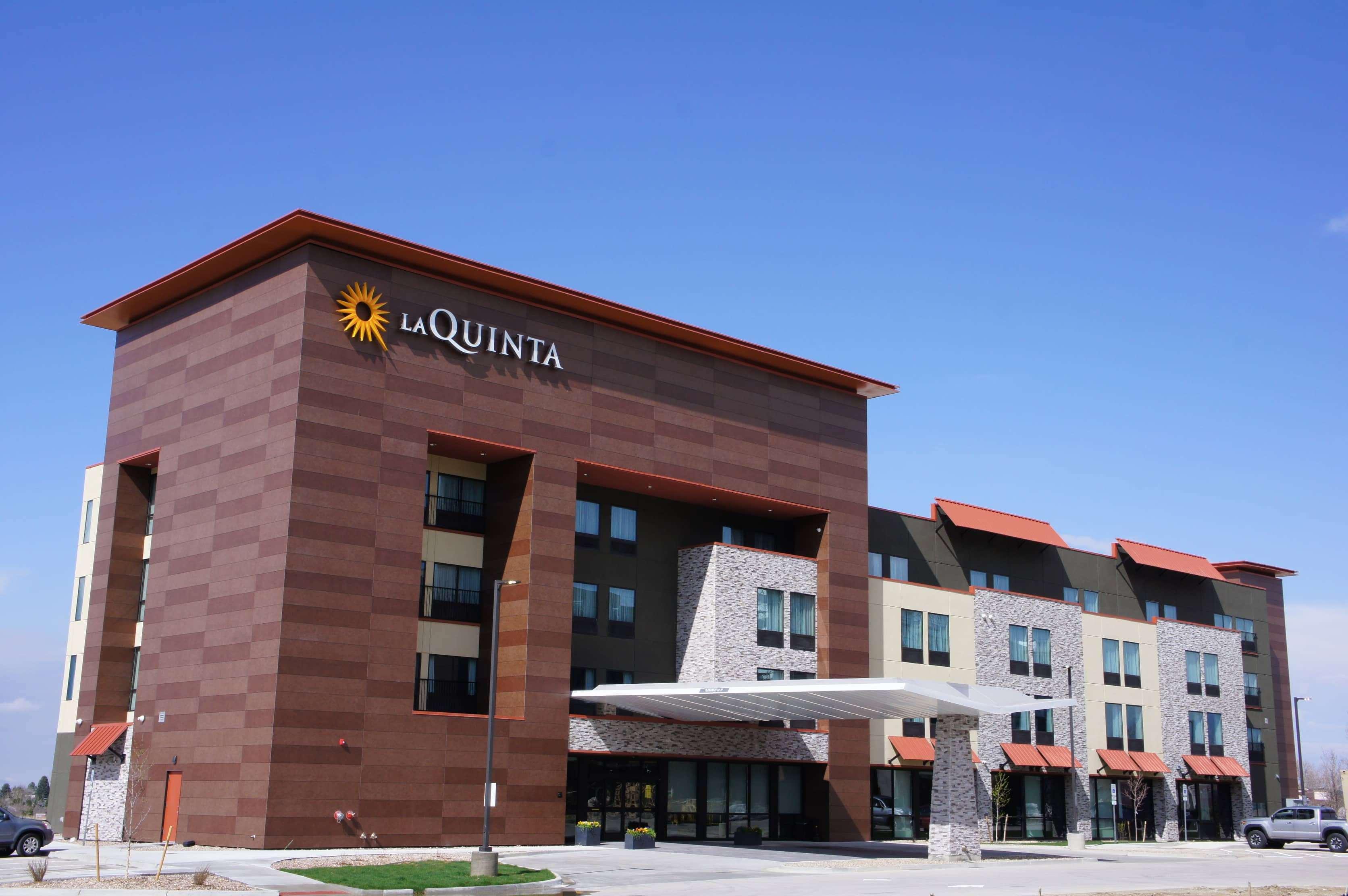 La Quinta Inn & Suites By Wyndham Littleton-Red Rocks Exterior photo